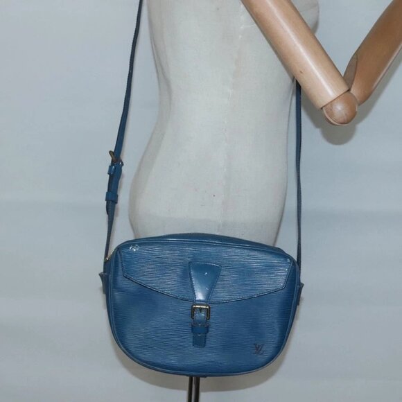 LOUIS VUITTON Epi June Feuille Shoulder Bag Blue - Picture 14 of 16